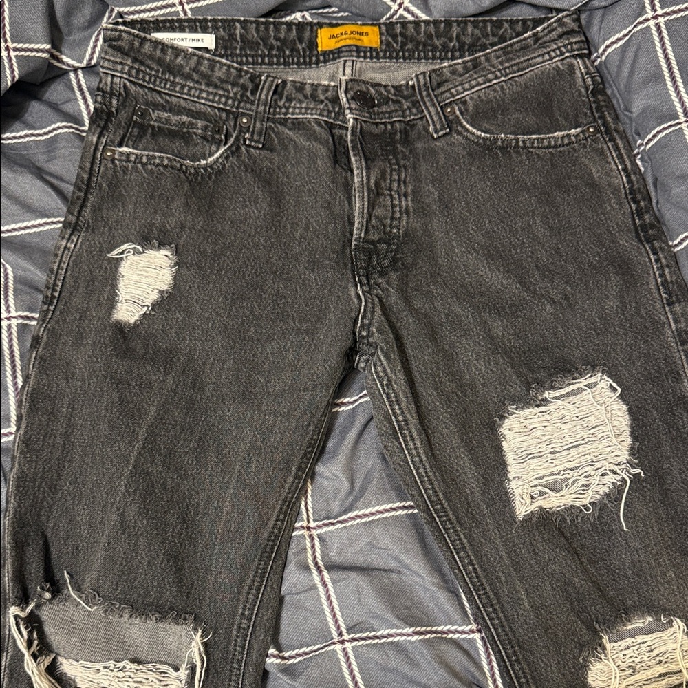 Jack and Jones Distressed Black Straight Jeans